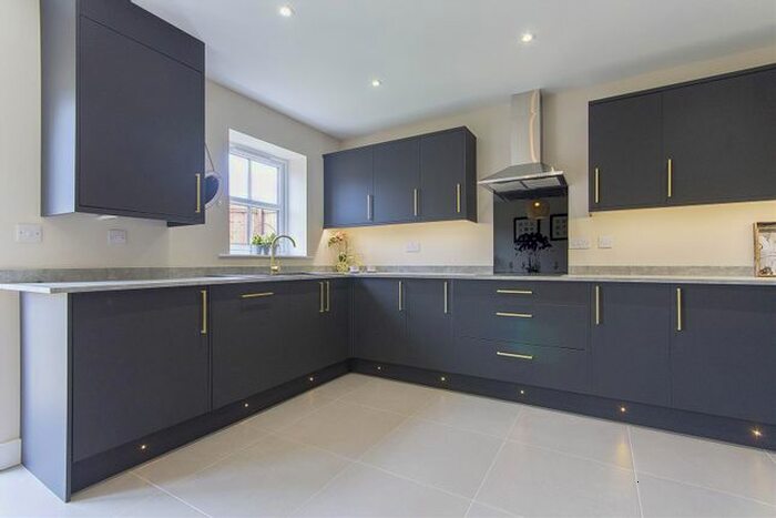3 Bedroom Semi-Detached House For Sale In Hawthorne Meadows, Chesterfield Rd, Barlborough S43