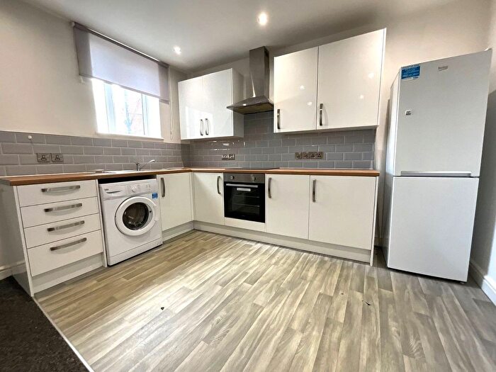 1 Bedroom Flat To Rent In Flat, Balby Road, Doncaster, DN4