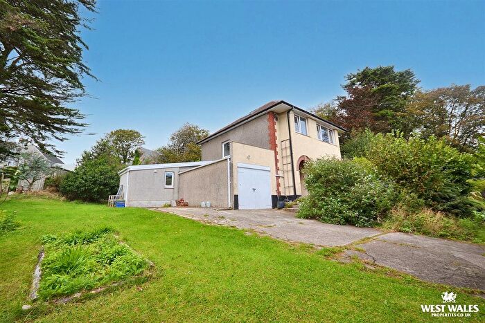 3 Bedroom Detached House For Sale In Precelly Crescent, Stop And Call, Goodwick, SA64