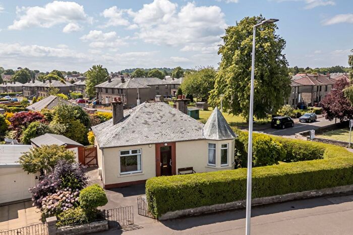 2 Bedroom Detached Bungalow For Sale In Clepington Road, Dundee, DD3
