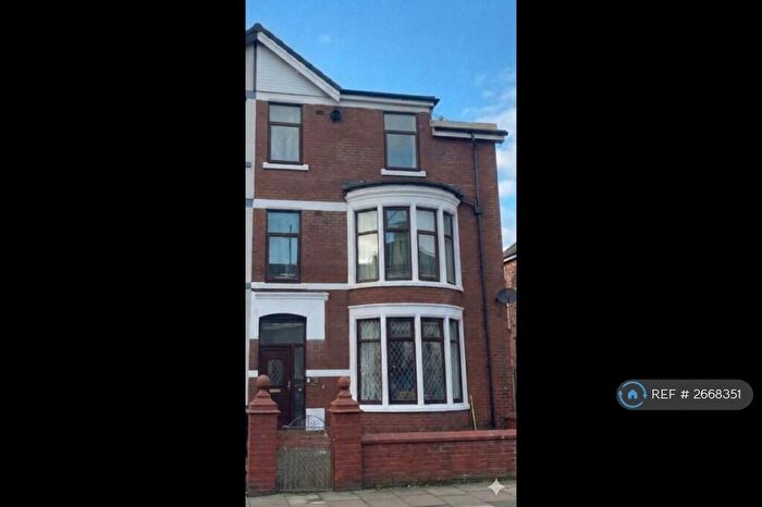 Studio To Rent In Bispham, Blackpool, FY2