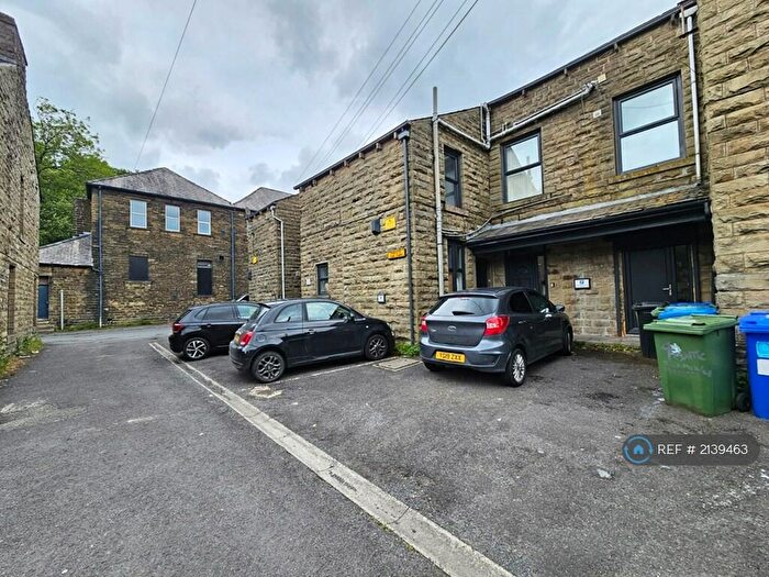 2 Bedroom Flat To Rent In Schofield Street, Waterfoot, Rossendale, BB4