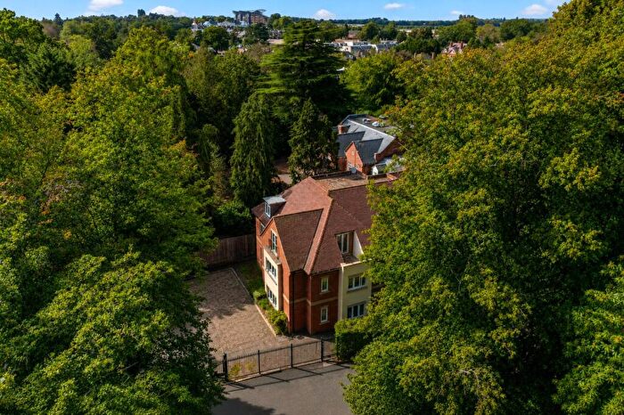 2 Bedroom Apartment For Sale In London Road, Ascot, Berkshire, SL5