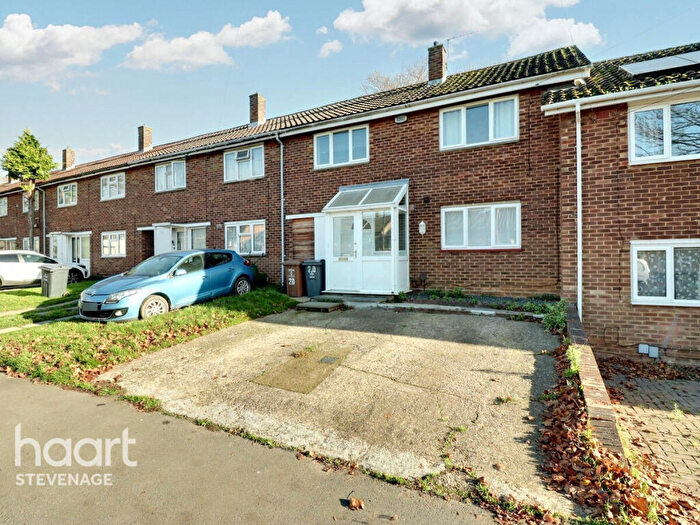 3 Bedroom Terraced House For Sale In Homestead Moat, Stevenage, SG1