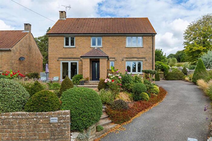 4 Bedroom Detached House For Sale In Winters Lane, Portesham, Weymouth, DT3