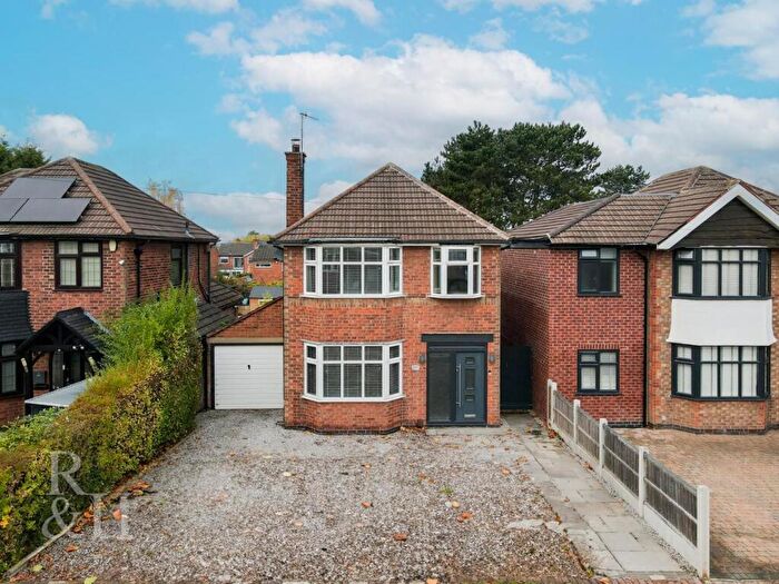 3 Bedroom Detached House For Sale In Greythorn Drive, West Bridgford, Nottingham, NG2