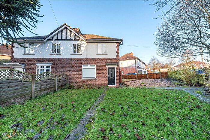 3 Bedroom Semi Detached House To Rent In Tempest Street, Tamworth, Staffordshire, B79