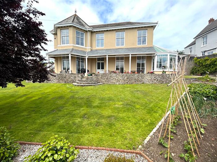 7 Bedroom Detached House For Sale In Orchard Hill, Bideford, EX39