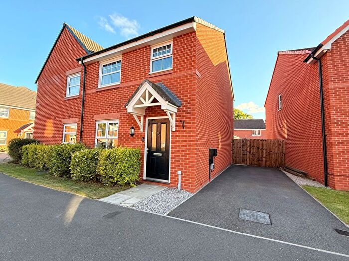 3 Bedroom Semi Detached House For Sale In Buckley Place, Moston, CW11