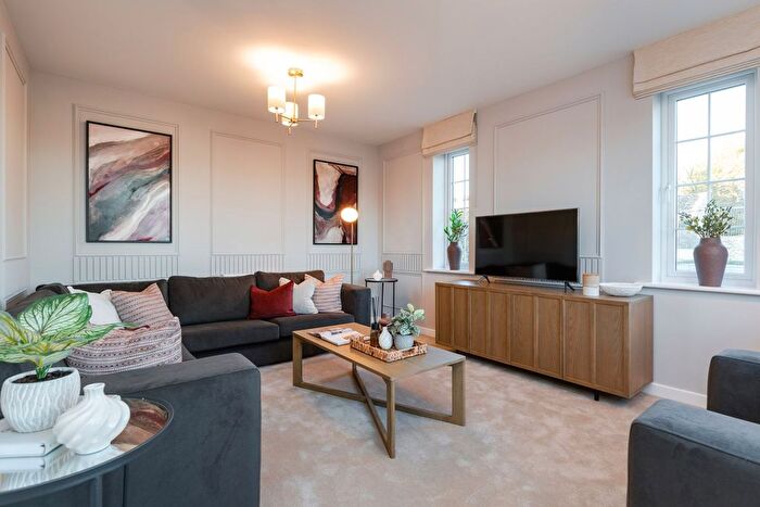 4 Bedroom Detached House For Sale In Celandine Road, Tewkesbury, Gloucester, GL20