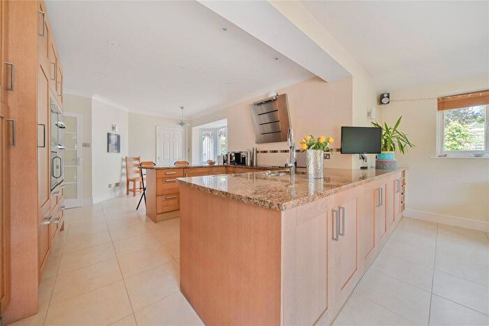 5 Bedroom Detached House For Sale In Ebford, Exeter, Devon, EX3