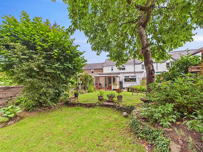 1 Bedroom Cottage For Sale In Church Road, Longhope, GL17