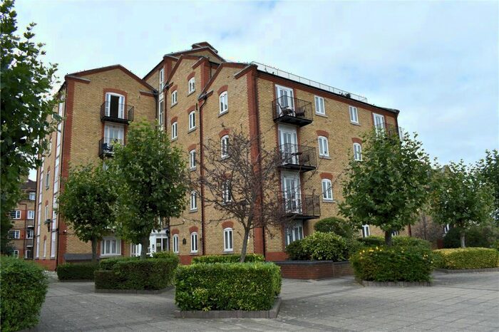 2 Bedroom Apartment To Rent In Calder Court, Rotherhithe Street, London, SE16