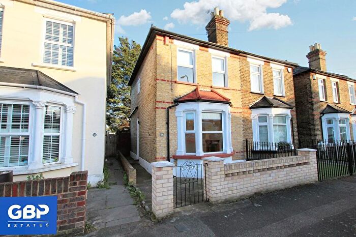 3 Bedroom Semi-Detached House To Rent In Cotleigh Road, Romford, RM7
