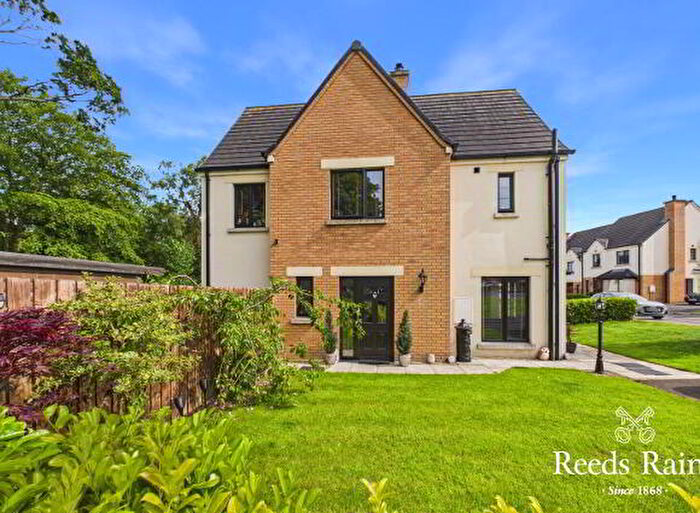3 Bedroom Semi-Detached House For Sale In Hillcrest Avenue, Newry, BT35