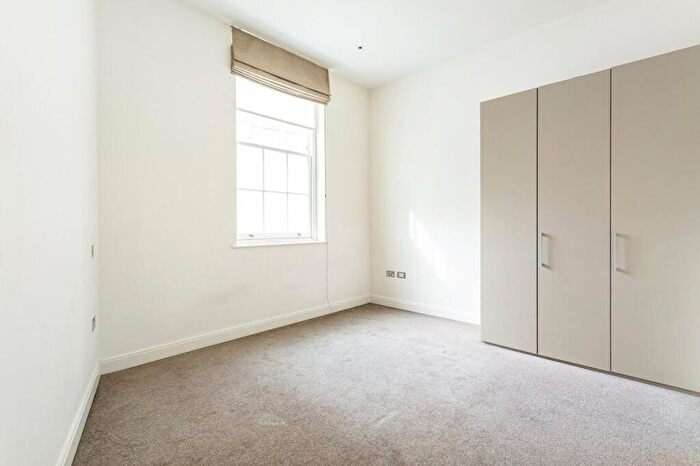 1 Bedroom Flat To Rent In Fulham Road, London, SW10