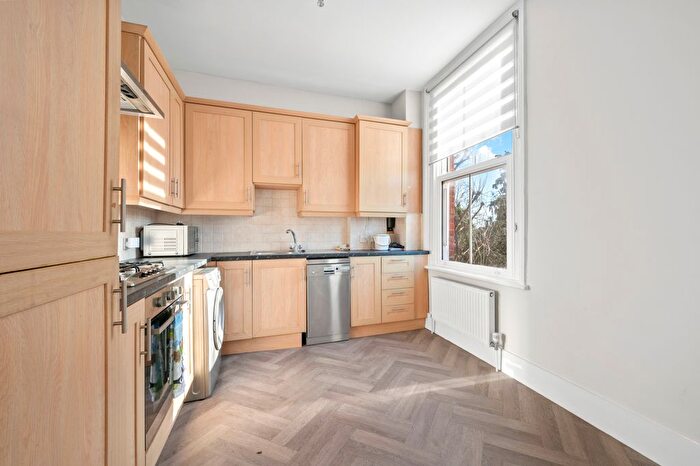 2 Bedroom Flat For Sale In Cottenham Park Road, London, SW20