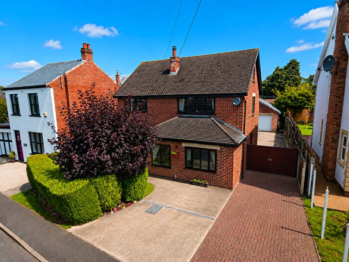 4 Bedroom Detached House For Sale In Bryning Fern Lane, Kirkham, Preston, PR4