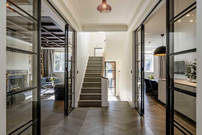 6 Bedroom Property For Sale In Chelsea Park Gardens, Chelsea, SW3