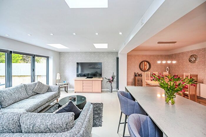 3 Bedroom Bungalow For Sale In Agnes Road, Blundellsands, Liverpool, L23