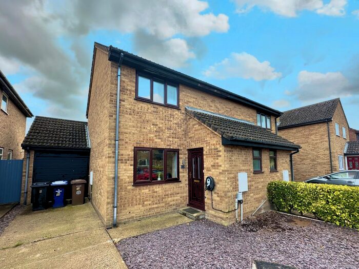 2 Bedroom Semi-Detached House To Rent In Nightingale Close, Mildenhall, Bury St. Edmunds, IP28