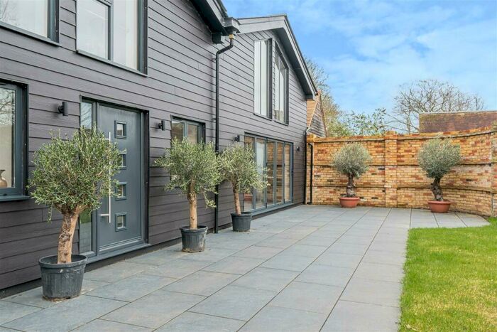 4 Bedroom Detached House For Sale In The Forge, Monkton Street, Ramsgate, CT12