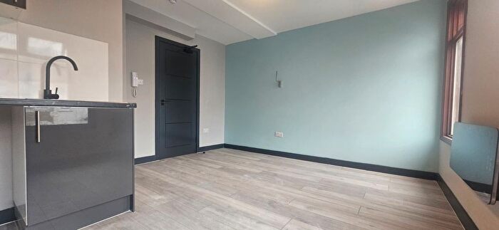 Studio To Rent In Lavender Rise, West Drayton, UB7