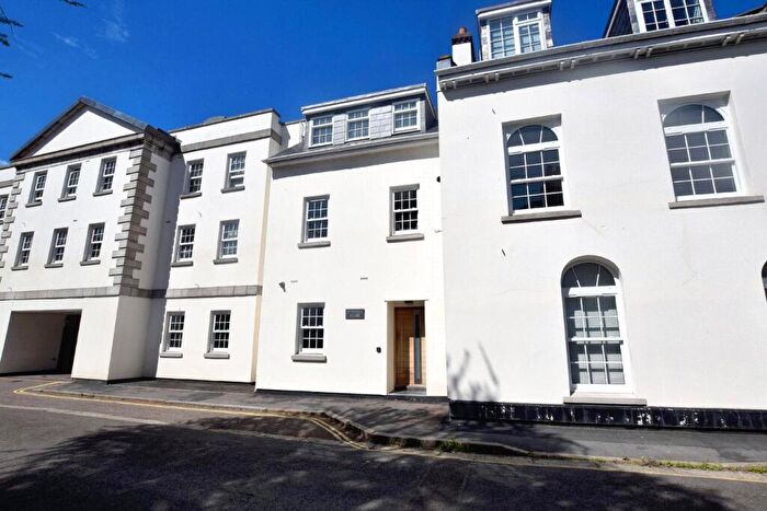 2 Bedroom Apartment To Rent In St Leonards, Exeter, EX2