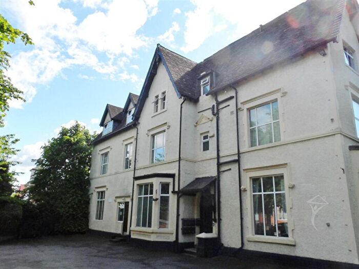 2 Bedroom Flat To Rent In Church Road, Moseley, B13