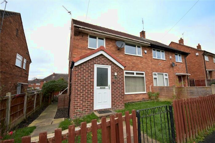 3 Bedroom Semi-Detached House To Rent In Kentmere Rise, Seacroft, Leeds, LS14