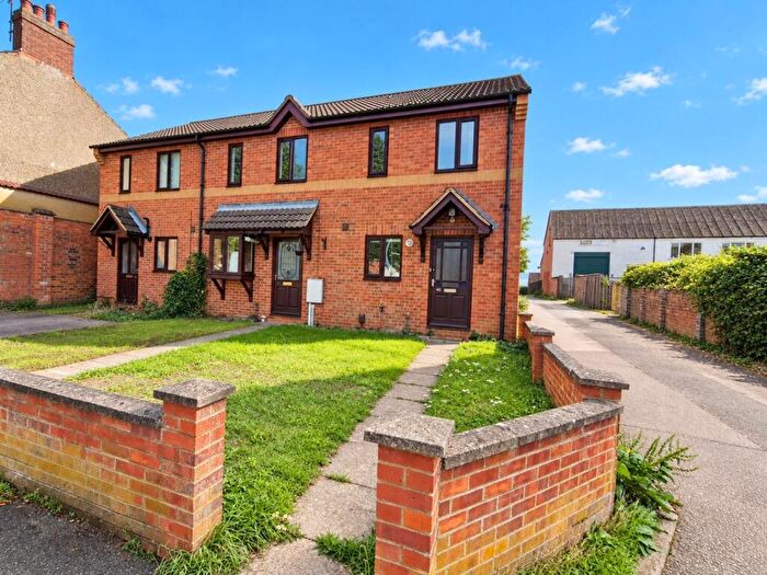 2 Bedroom End Of Terrace House For Sale In Doddington Road, Earls Barton, Northamptonshire, NN6