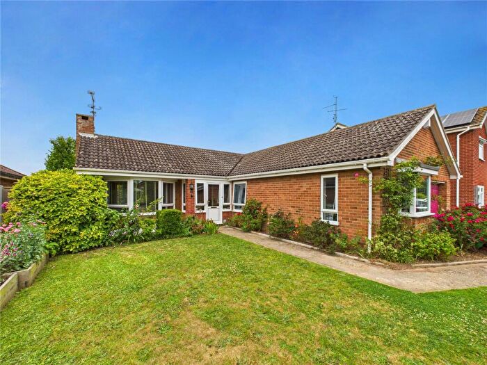 3 Bedroom Bungalow For Sale In Estuary Drive, Felixstowe, Suffolk, IP11