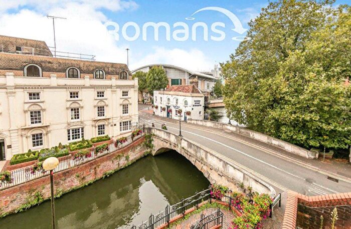 1 Bedroom Flat To Rent In Duke Street, Reading, Berkshire, RG1