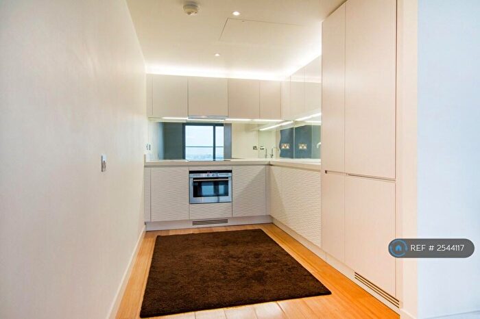 1 Bedroom Flat To Rent In Pan Peninsula Square, London, E14