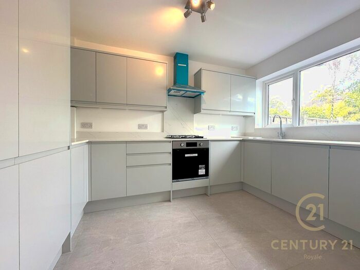 3 Bedroom Terraced House To Rent In Newborough Green, New Malden, KT3