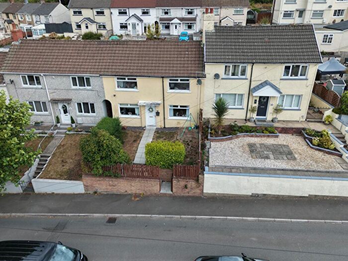 3 Bedroom Semi Detached House For Sale In Fflorens Road, Treowen, Caerphilly County Borough, NP11