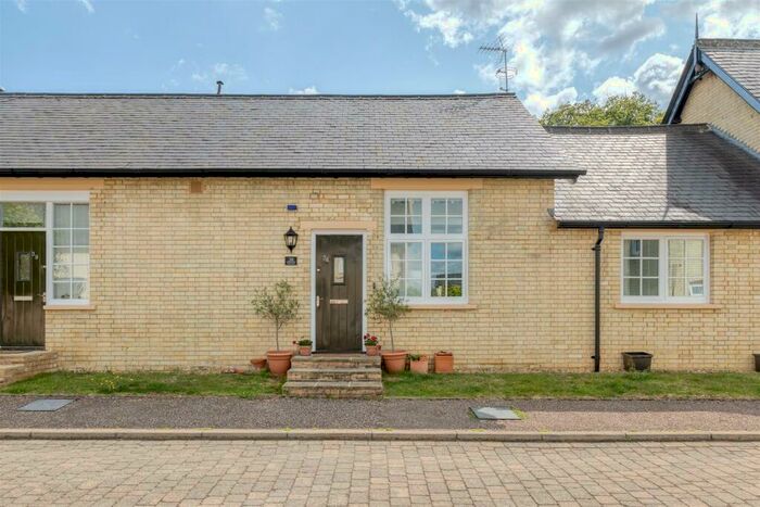 2 Bedroom Mews To Rent In Middlemarch, Fairfield, Hitchin, Herts, SG5