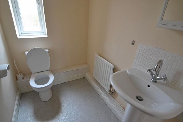 4 Bedroom Semi-Detached House To Rent In Bold Street, Hulme, Manchester, M15