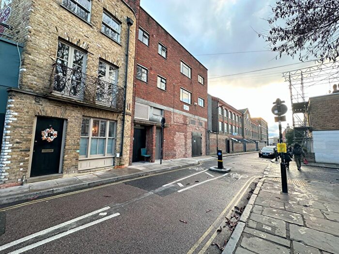 2 Bedroom Flat To Rent In Anglers Lane, London, NW5