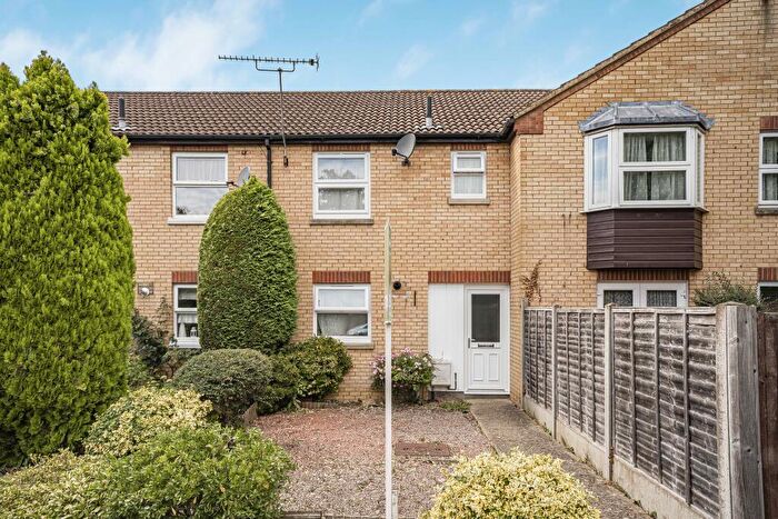 2 Bedroom Terraced House For Sale In Bassingburn Walk, Welwyn Garden City, Hertfordshire, AL7