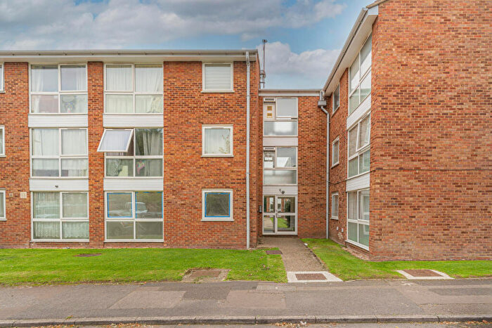 2 Bedroom Flat For Sale In All Saints Close, London, N9