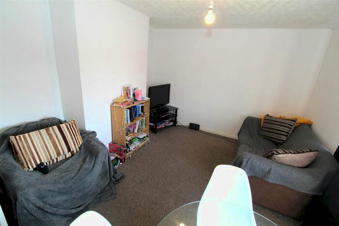 1 Bedroom Flat To Rent In Manchester Road, Ipswich, IP2