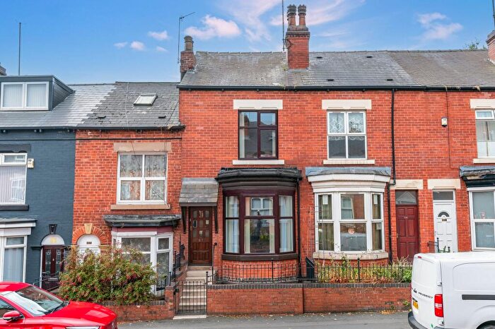3 Bedroom Terraced House For Sale In Wolseley Road, Abbeydale, S8