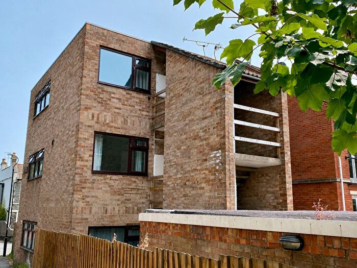 2 Bedroom Flat For Sale In Semley House, Hampton Park, Bristol, BS6