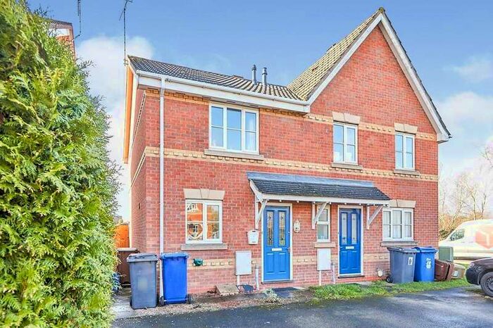 2 Bedroom Semi-Detached House To Rent In Cherry Court, Branston, Burton-on-trent, Staffordshire, DE14
