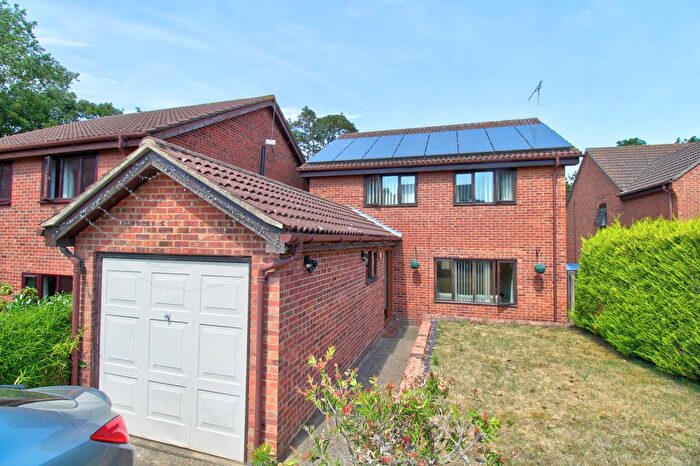 4 Bedroom Detached House For Sale In Grantham Crescent, Ipswich, IP2