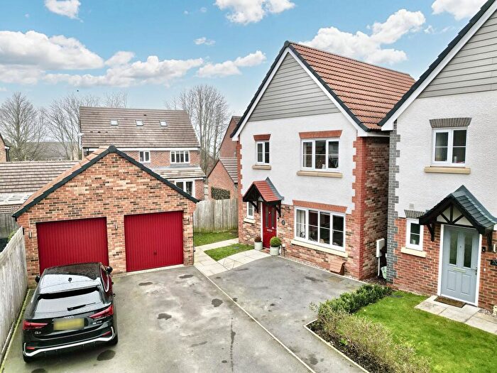 3 Bedroom Detached House For Sale In Bentham Way, Eccleshall, ST21
