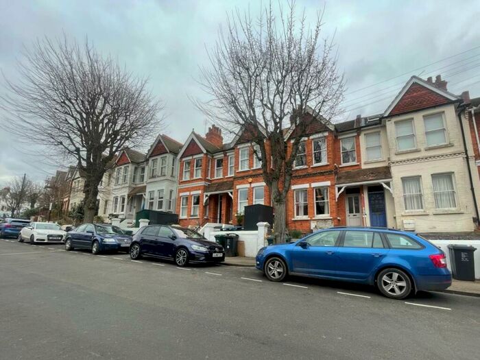 1 Bedroom Flat To Rent In Osborne Road, Brighton, East Sussex, BN1