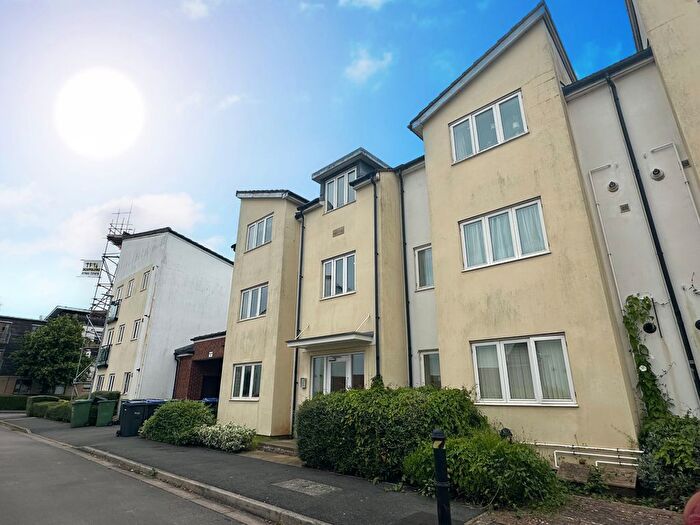 2 Bedroom Property To Rent In Market Mead, Chippenham, SN15