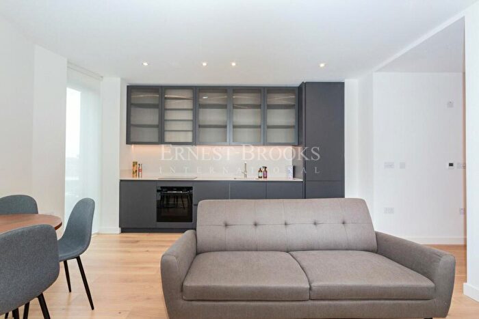 Apartment To Rent In Ashley Road, Heart Of Hale, Tottenham Hale, N17